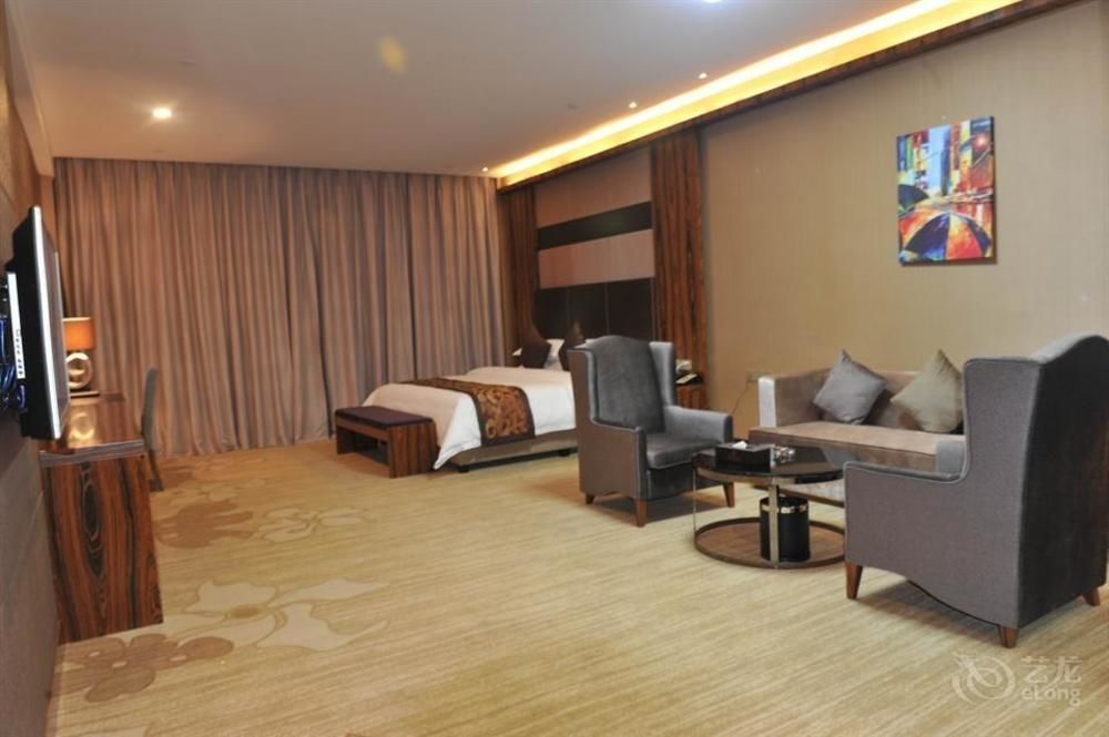 Ehrenburg Hotel ฝอซาน ภายนอก รูปภาพ